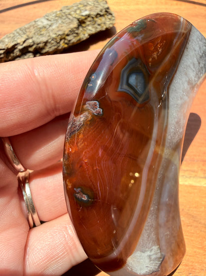 BANDED CARNELIAN + BLUE AGATE MOON WITH STAND