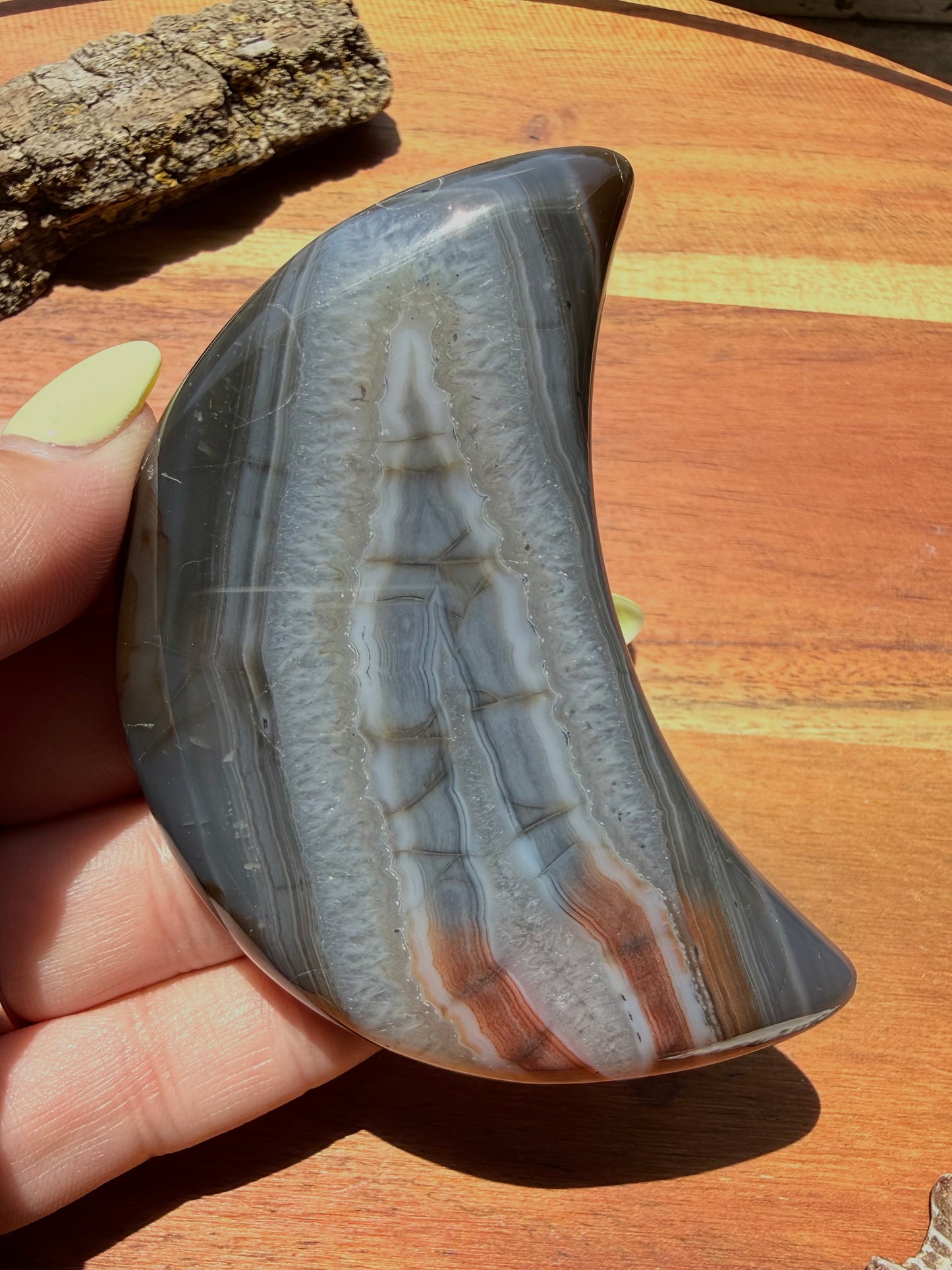 BANDED CARNELIAN + BLUE AGATE MOON WITH STAND