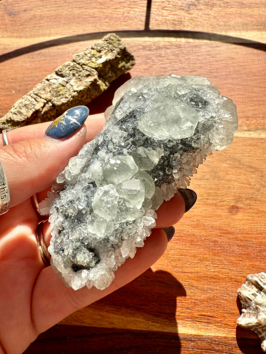 FLUORITE WITH BENZ CALCITE