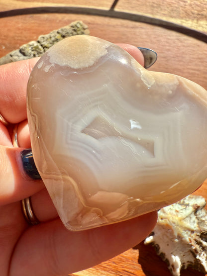 FLOWER AGATE HEART