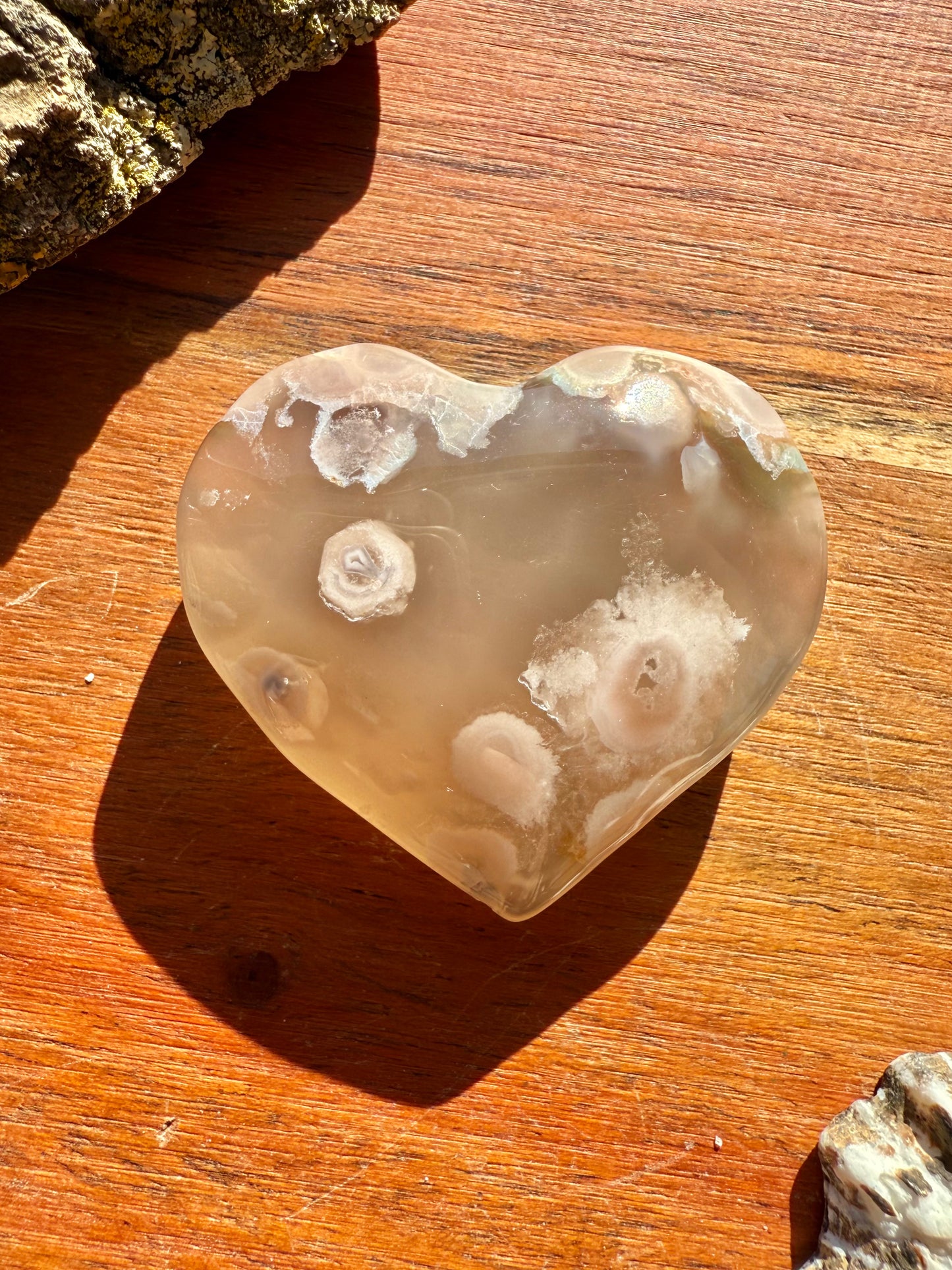 FLOWER AGATE HEART