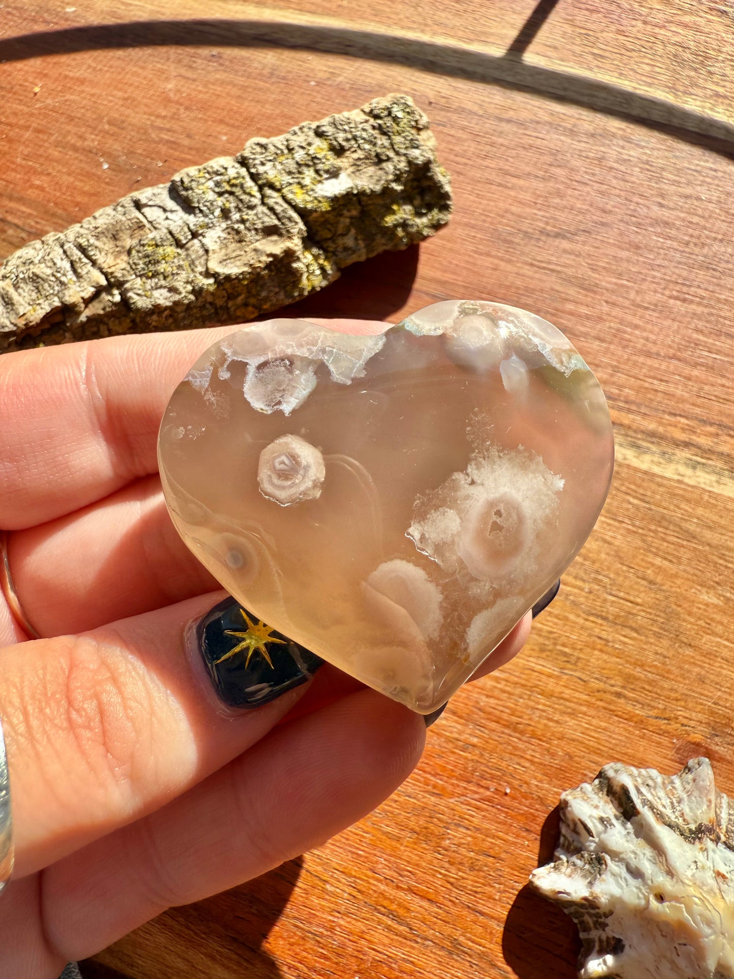FLOWER AGATE HEART