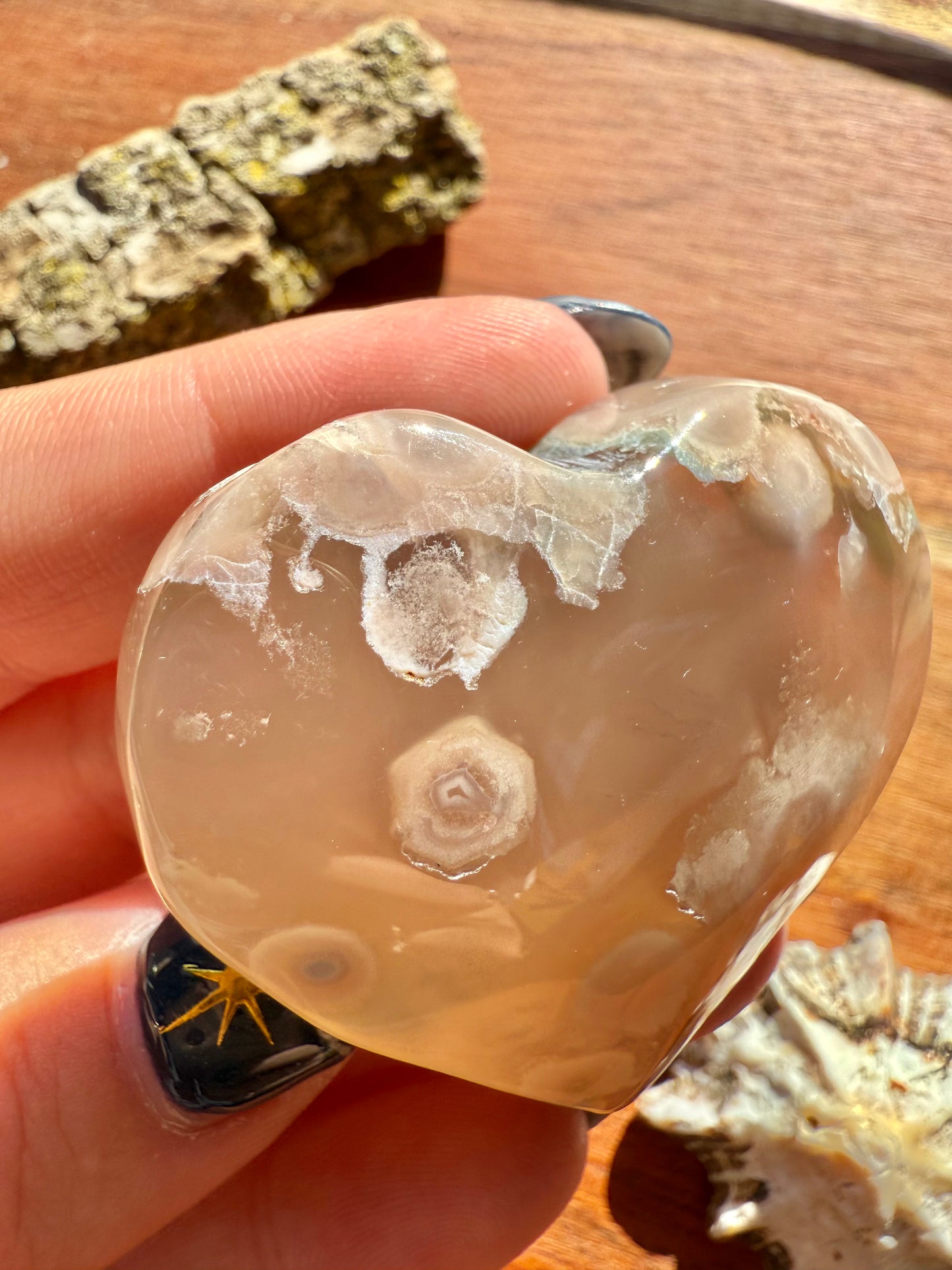 FLOWER AGATE HEART