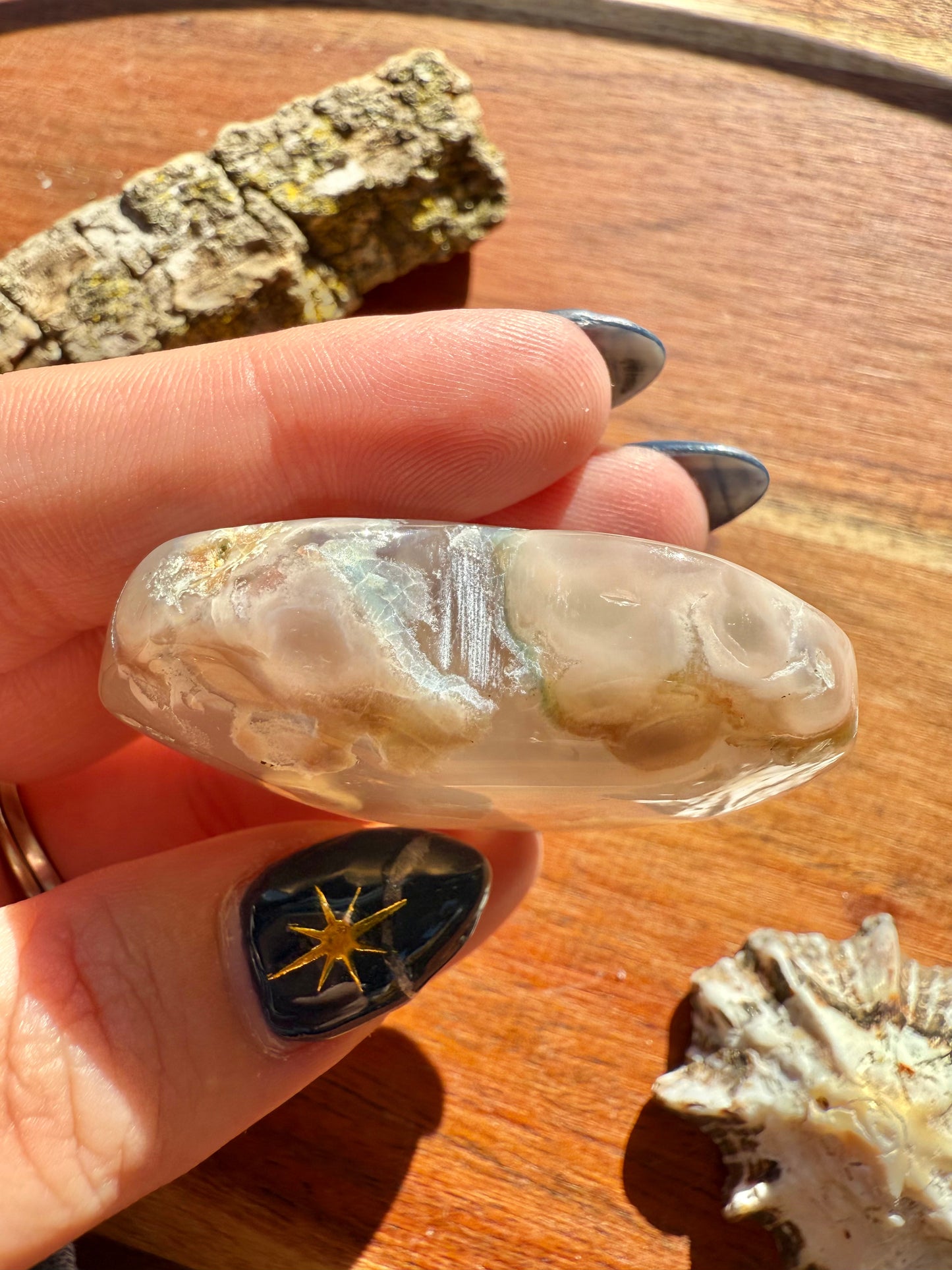 FLOWER AGATE HEART