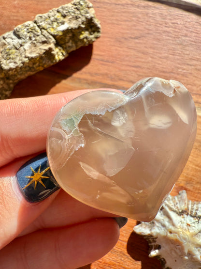 FLOWER AGATE HEART