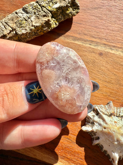 AMETHYST + FLOWER AGATE SMALL PALM STONE