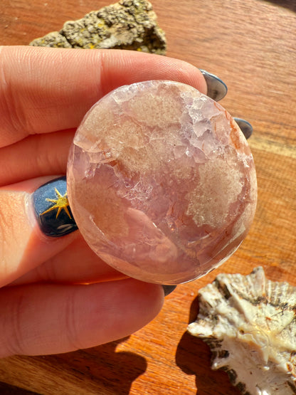 AMETHYST + FLOWER AGATE PALM STONE