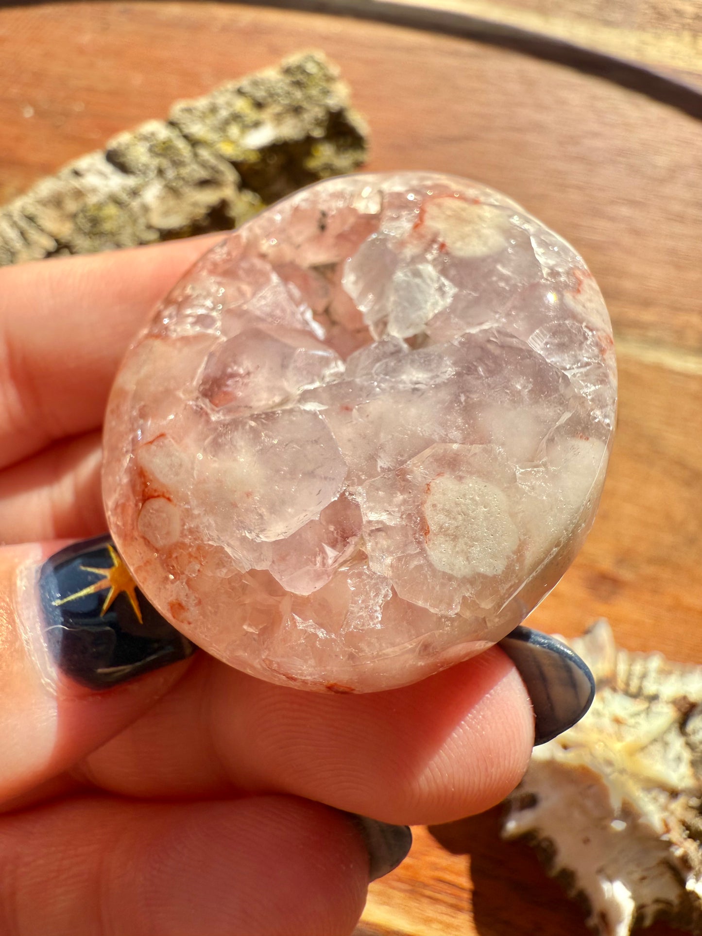 AMETHYST + FLOWER AGATE PALM STONE