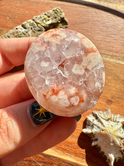 AMETHYST + FLOWER AGATE PALM STONE