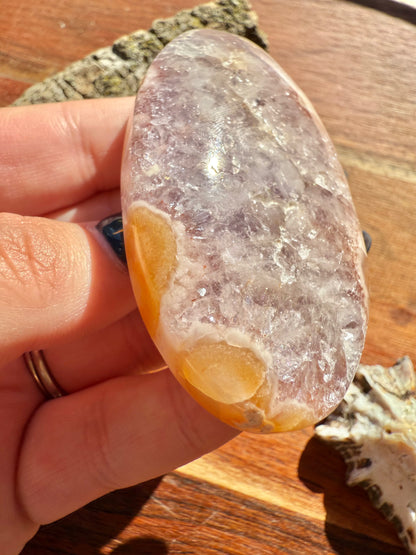 AMETHYST + FLOWER AGATE PALM STONE
