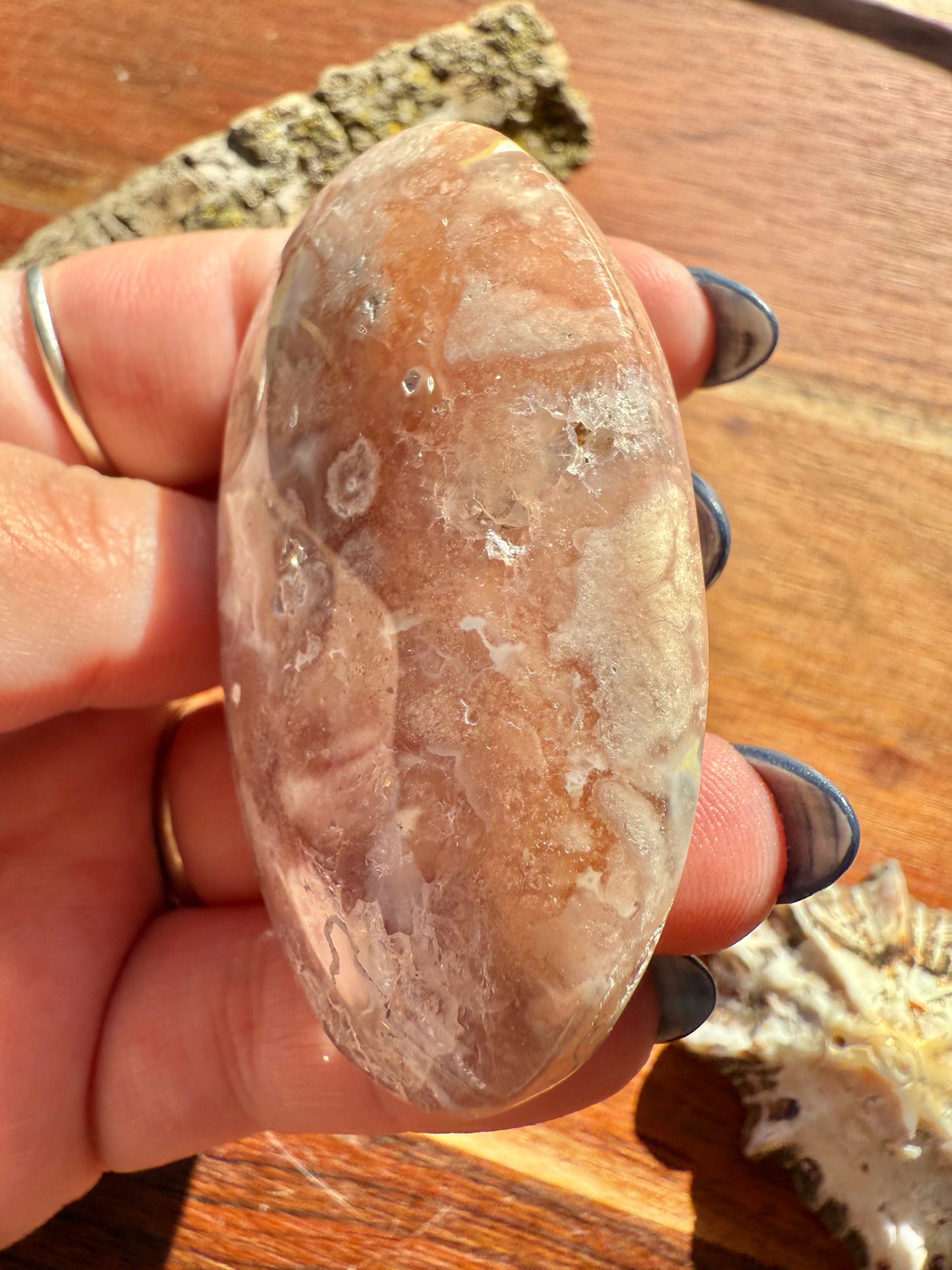 AMETHYST + FLOWER AGATE PALM STONE