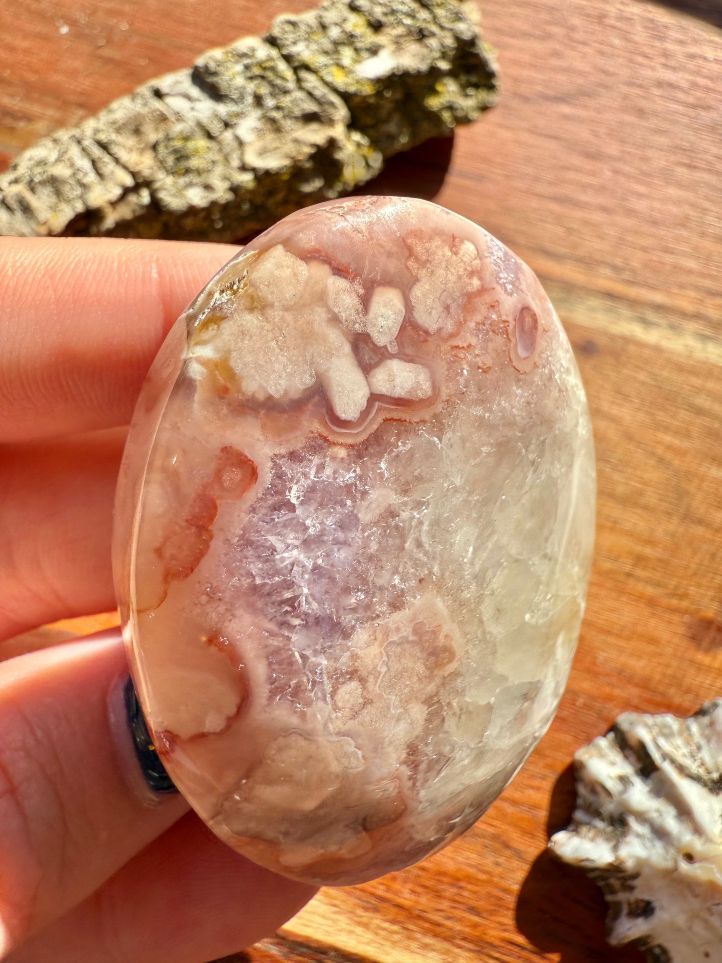 AMETHYST + FLOWER AGATE PALM STONE