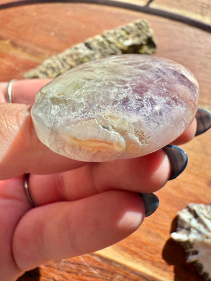 AMETHYST + FLOWER AGATE PALM STONE