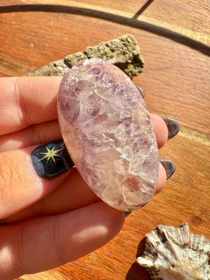 AMETHYST + FLOWER AGATE SMALL PALM STONE