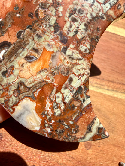 MONEY AGATE MOON WITH STAND