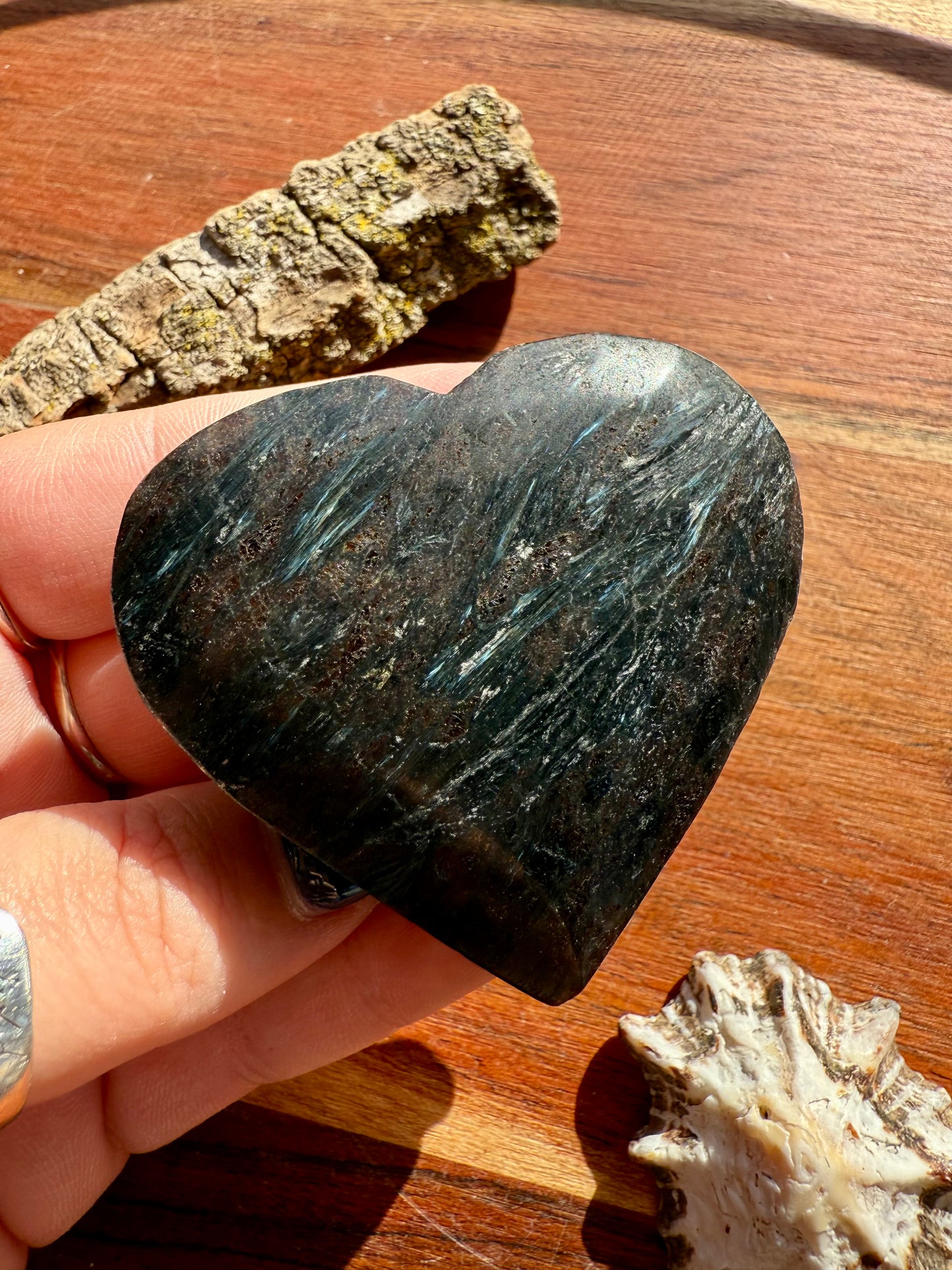 FIREWORK GARNET HEART