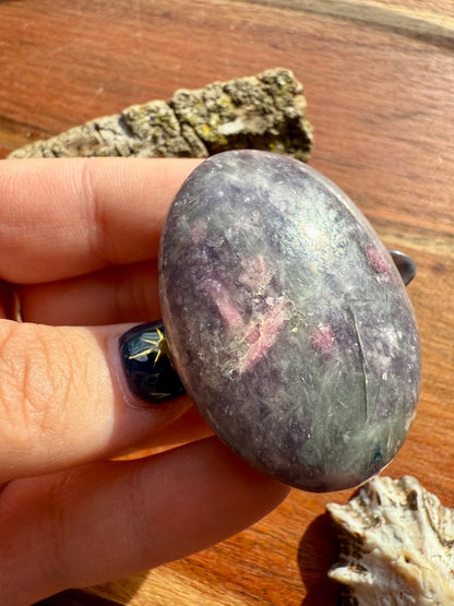 UNICORN STONE PALM STONE
