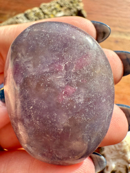 UNICORN STONE SMALL PALM STONE