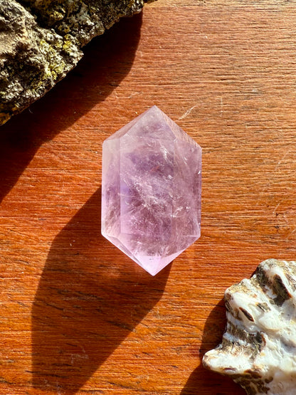 SMALL AMETHYST DT POINT