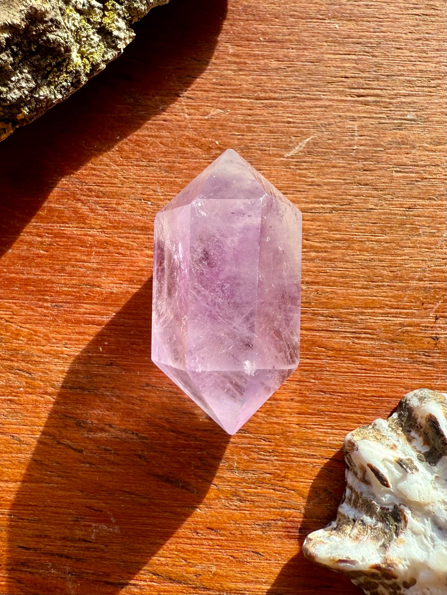 SMALL AMETHYST DT POINT