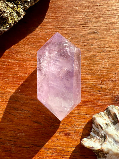 SMALL AMETHYST DT POINT
