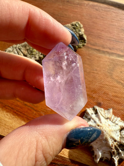 SMALL AMETHYST DT POINT