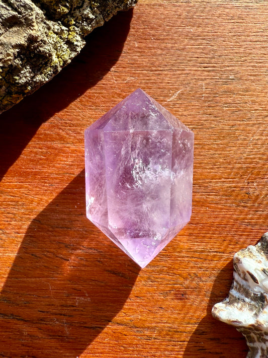 SMALL AMETHYST DT POINT
