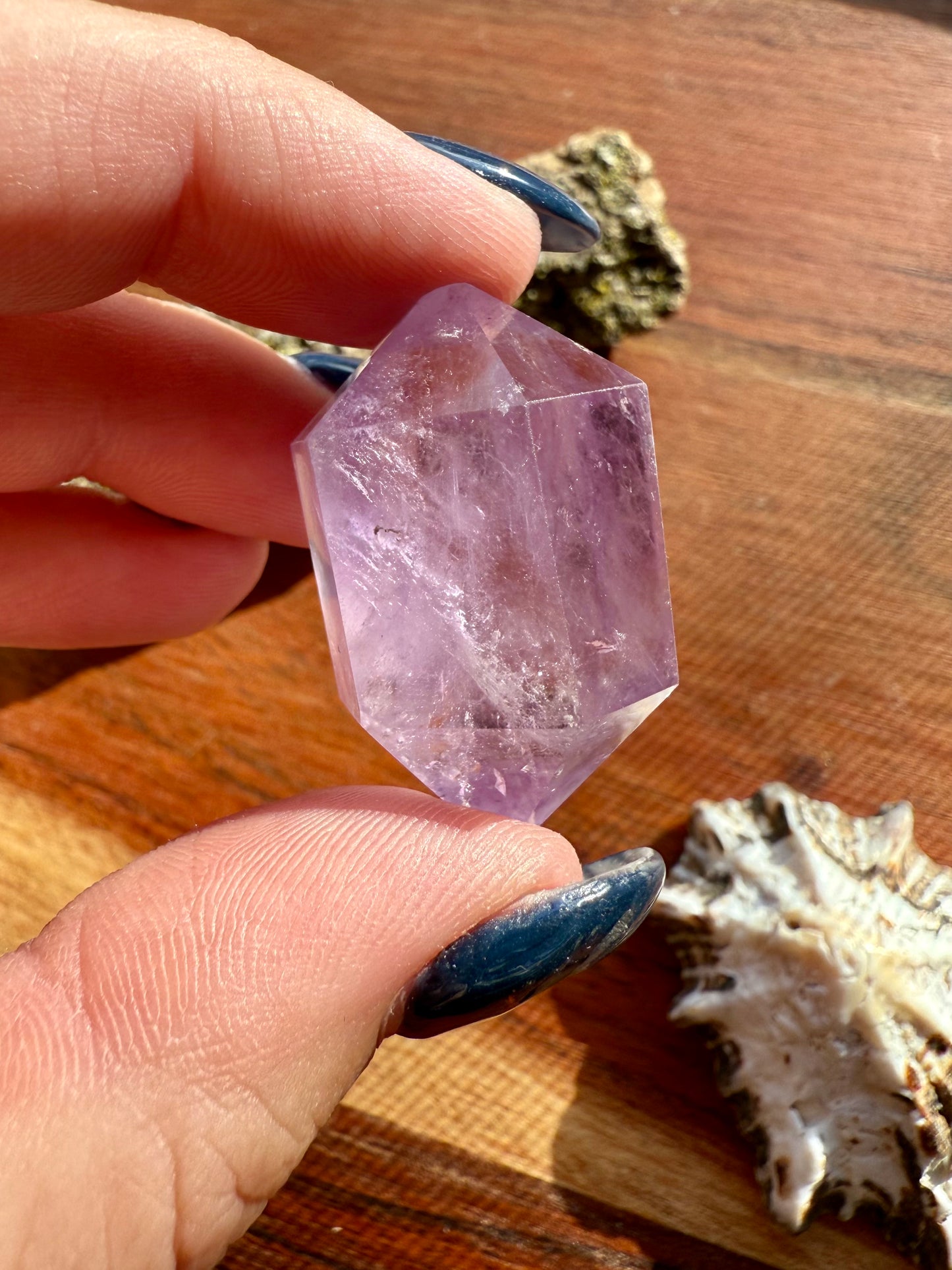 SMALL AMETHYST DT POINT