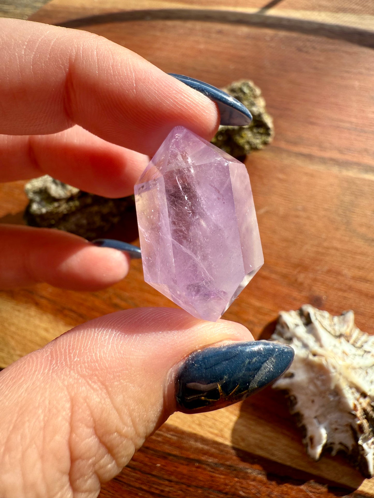 SMALL AMETHYST DT POINT