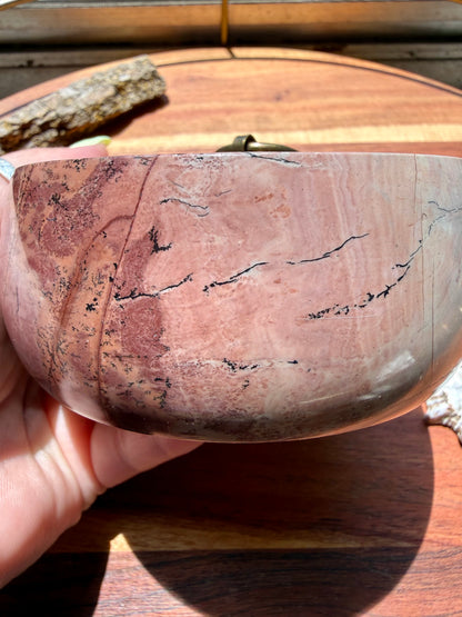 ROUND PICTURE JASPER BOX WITH BRASS DETAIL