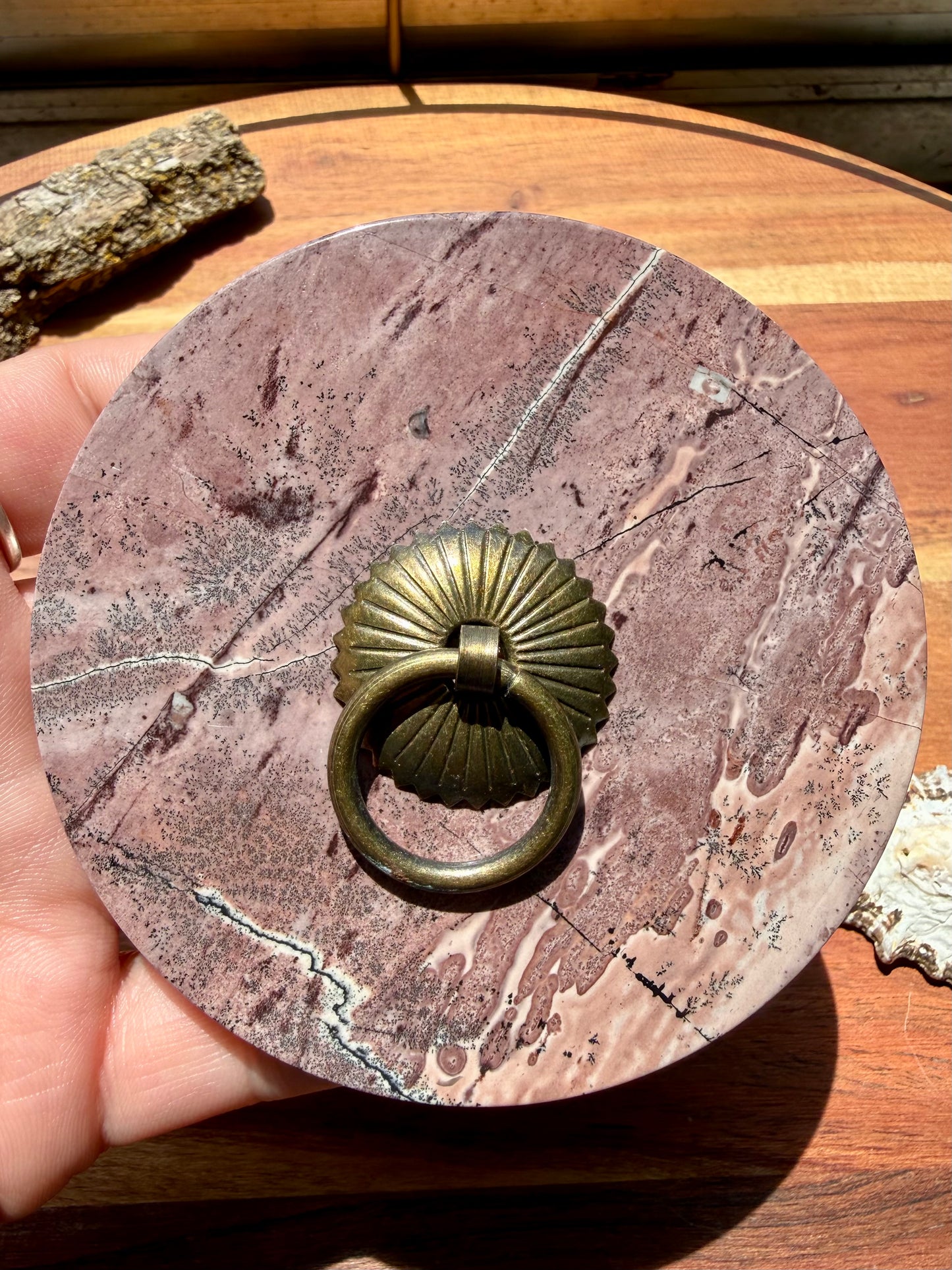 ROUND PICTURE JASPER BOX WITH BRASS DETAIL
