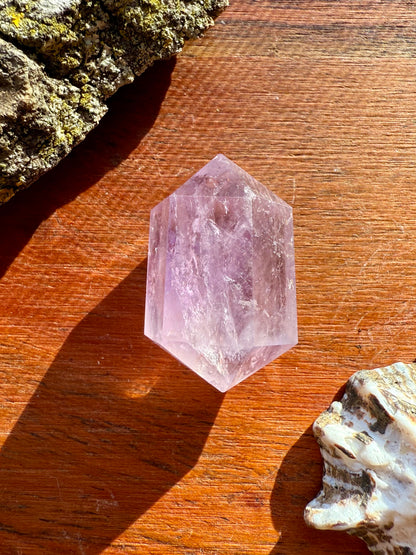 SMALL AMETHYST DT POINT