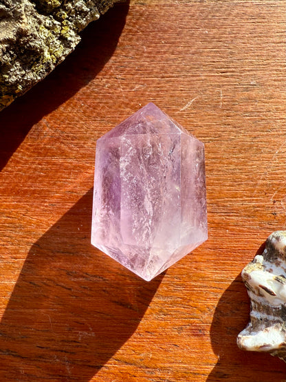 SMALL AMETHYST DT POINT