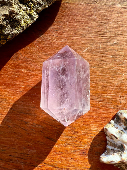 SMALL AMETHYST DT POINT