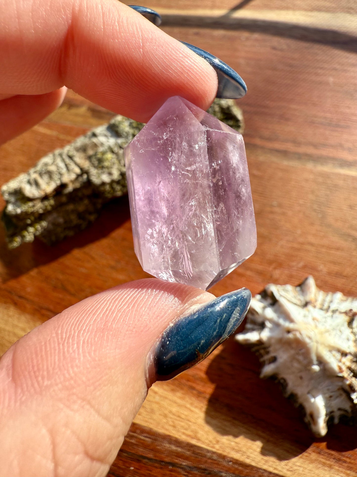 SMALL AMETHYST DT POINT
