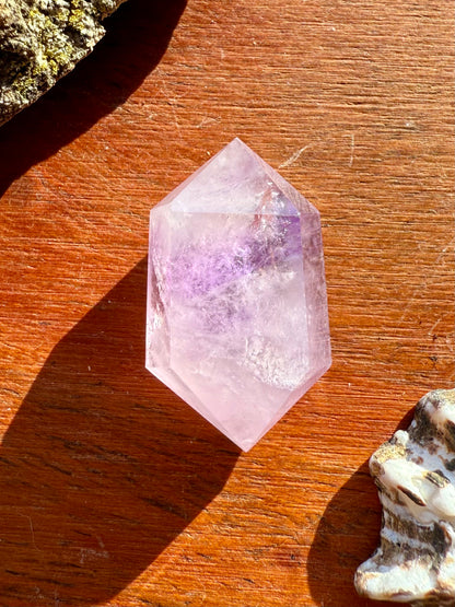 SMALL AMETHYST DT POINT