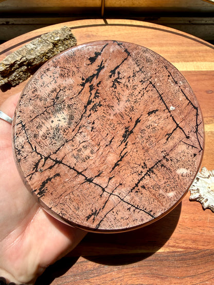 ROUND PICTURE JASPER BOX WITH BRASS DETAIL