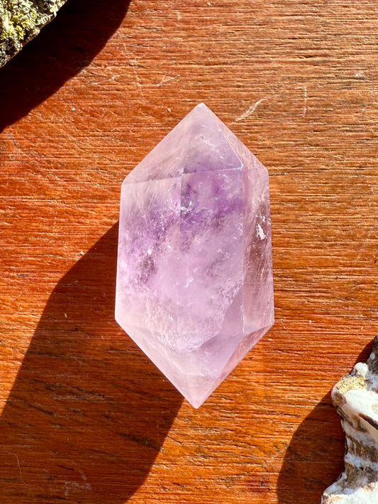 SMALL AMETHYST DT POINT