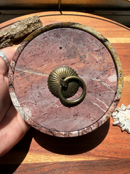ROUND PICTURE JASPER BOX WITH BRASS DETAIL