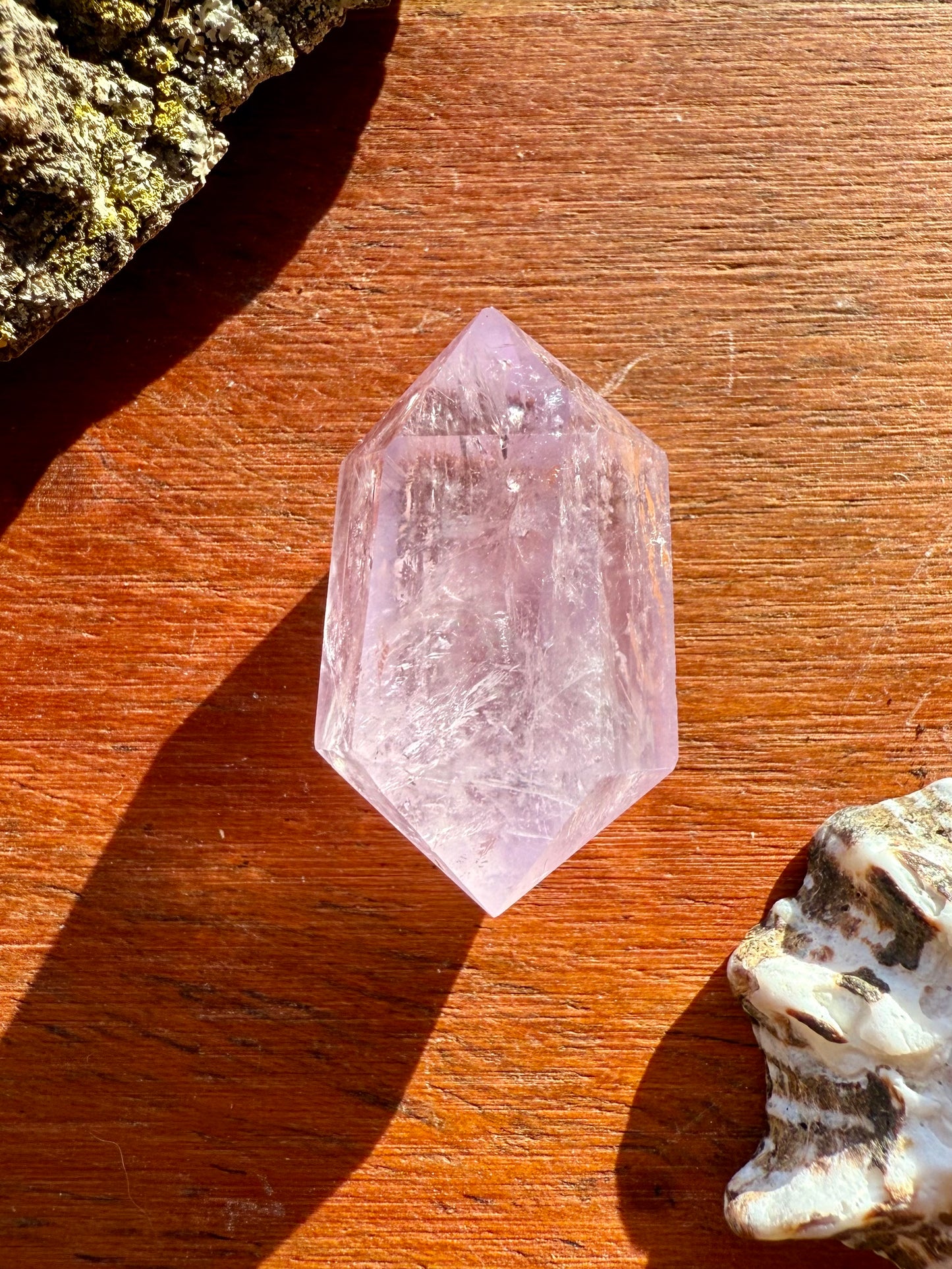 SMALL AMETHYST DT POINT