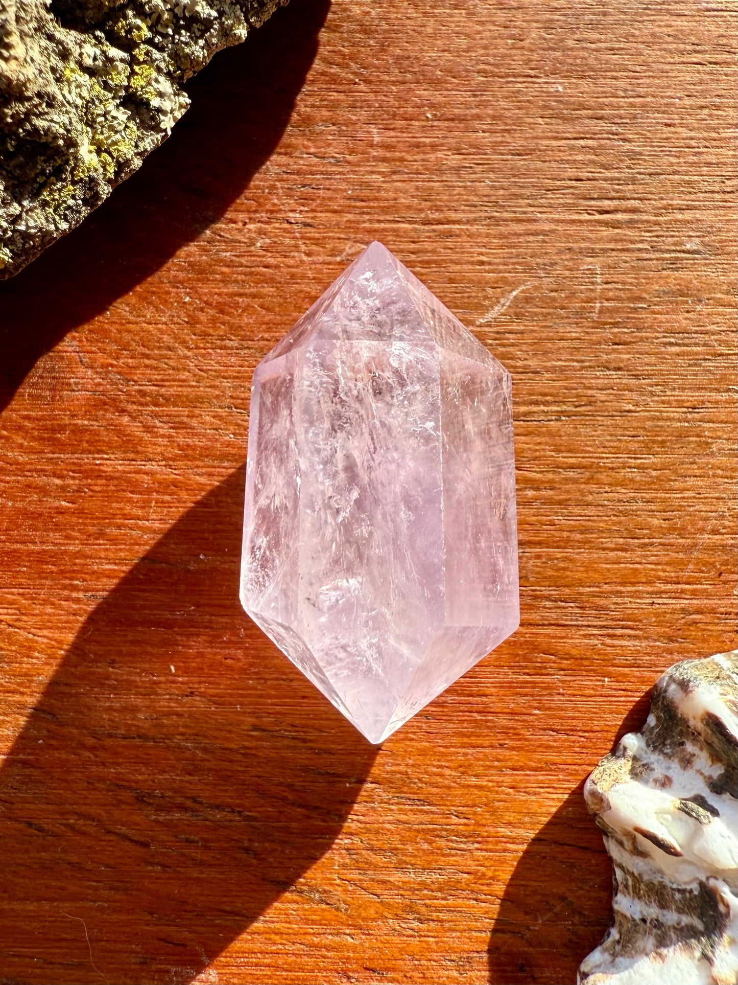 SMALL AMETHYST DT POINT