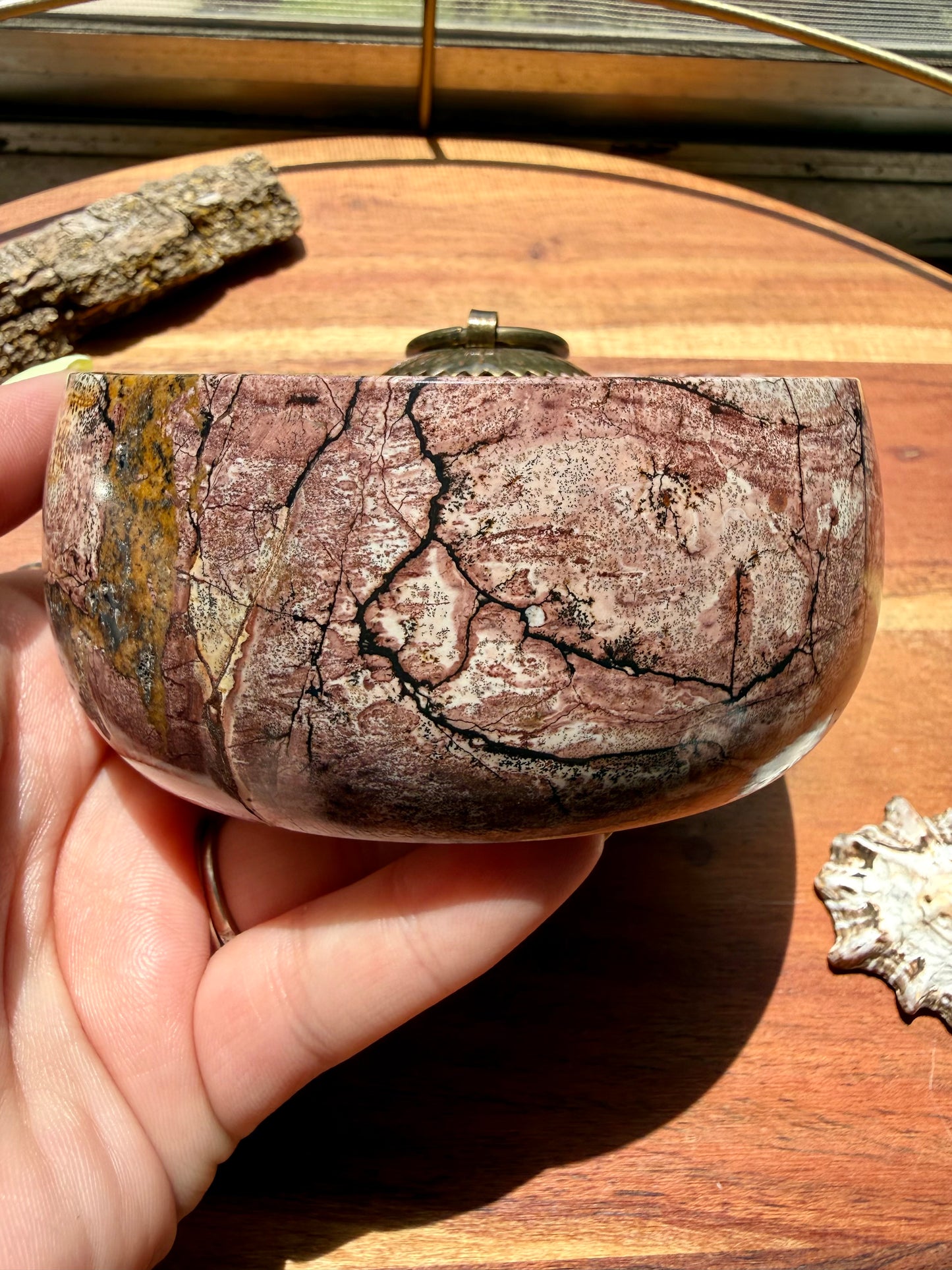 ROUND PICTURE JASPER BOX WITH BRASS DETAIL