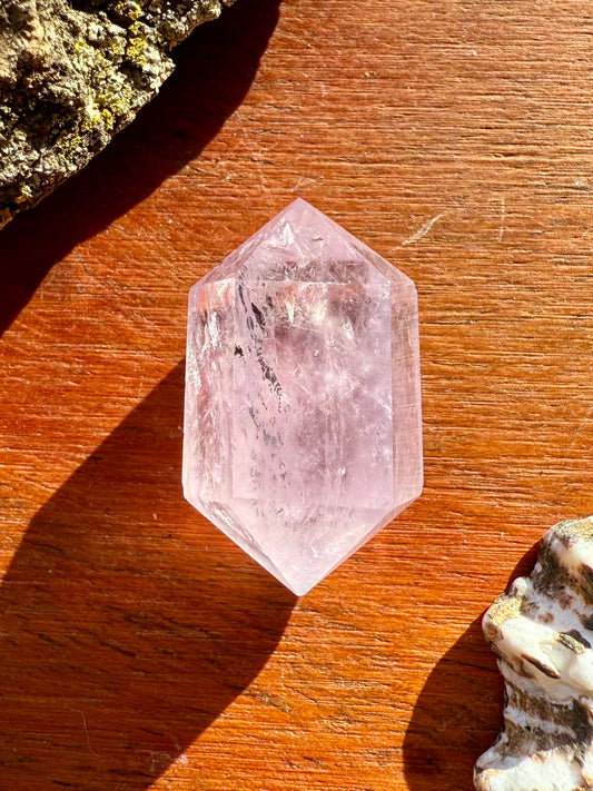 SMALL AMETHYST DT POINT