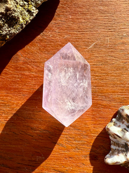 SMALL AMETHYST DT POINT