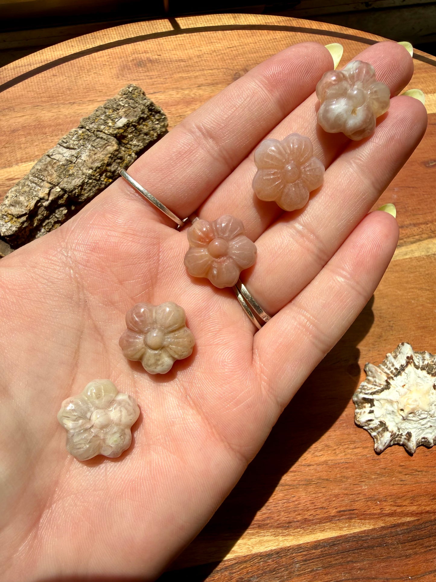 MINI FLOWER AGATE FLOWER CARVING