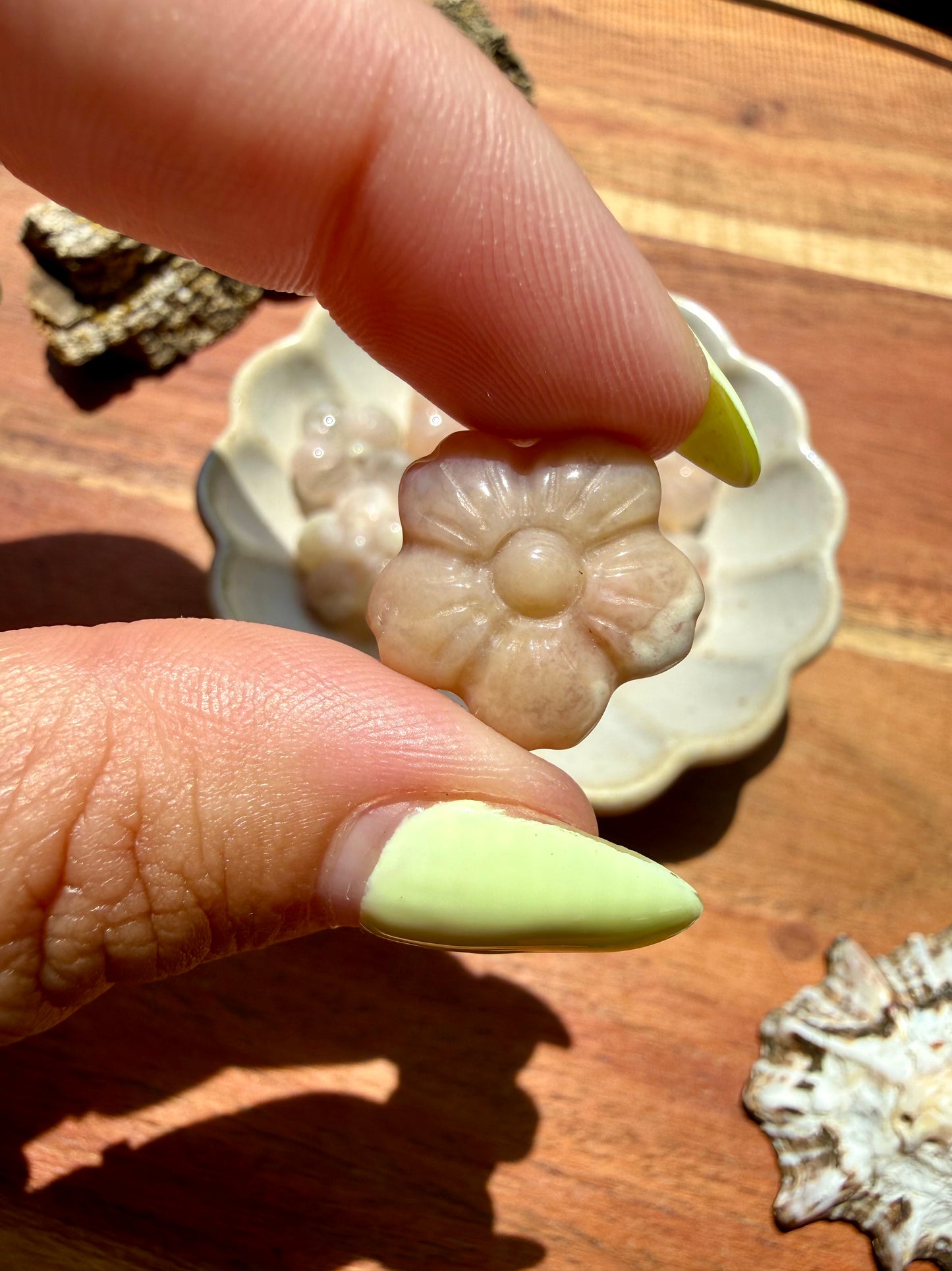 MINI FLOWER AGATE FLOWER CARVING