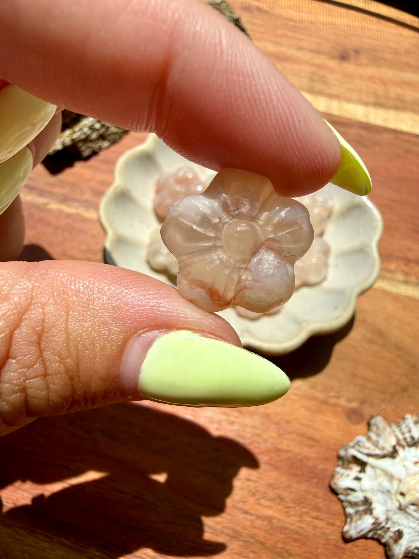 MINI FLOWER AGATE FLOWER CARVING