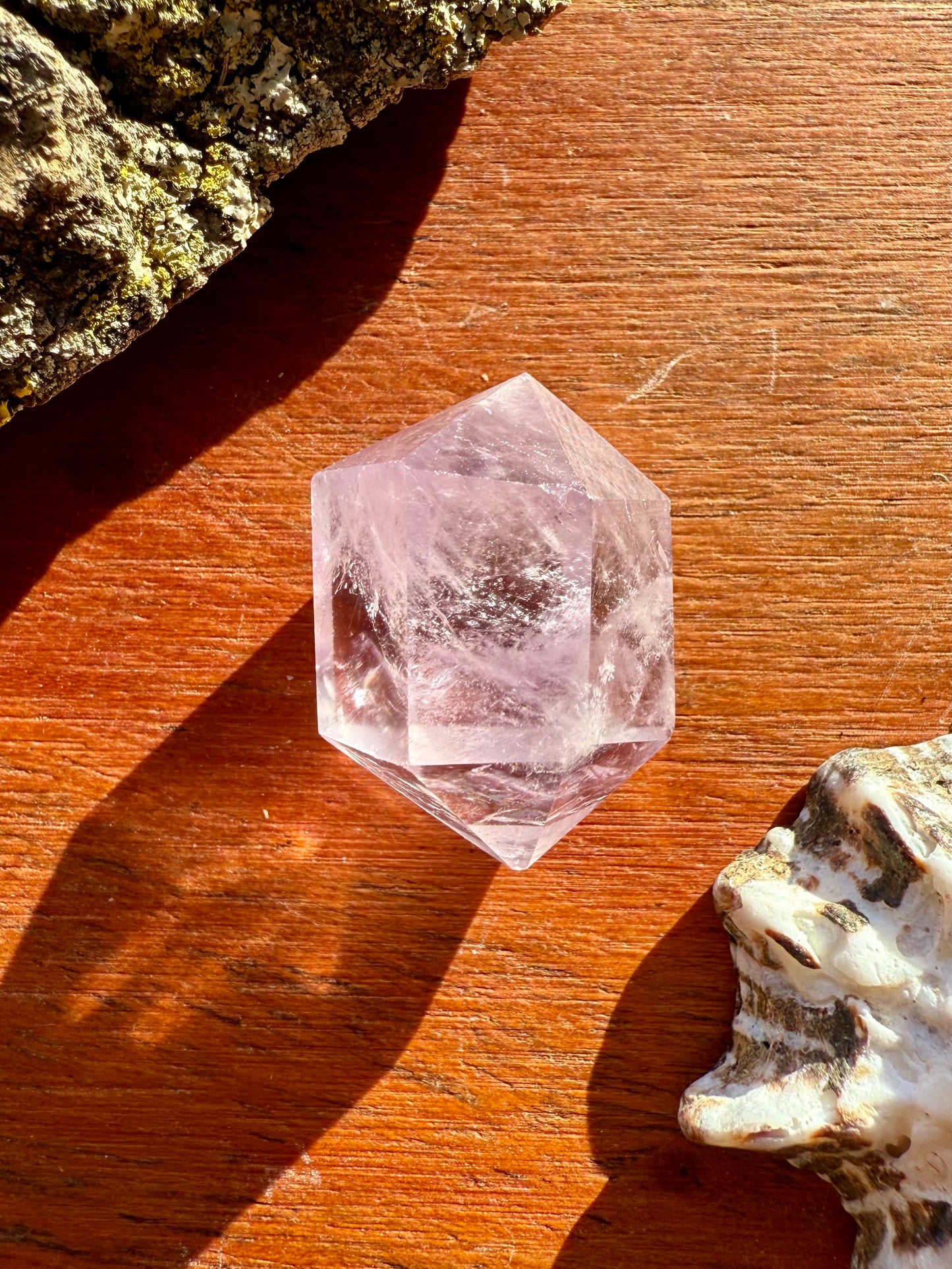 SMALL AMETHYST DT POINT