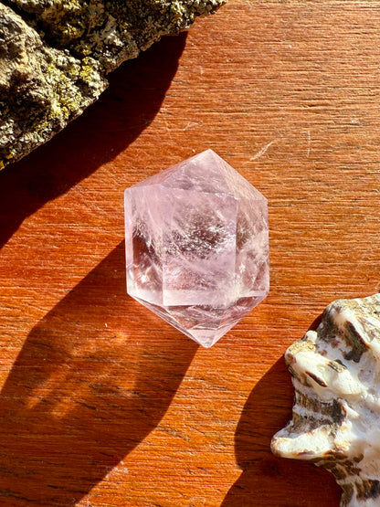 SMALL AMETHYST DT POINT
