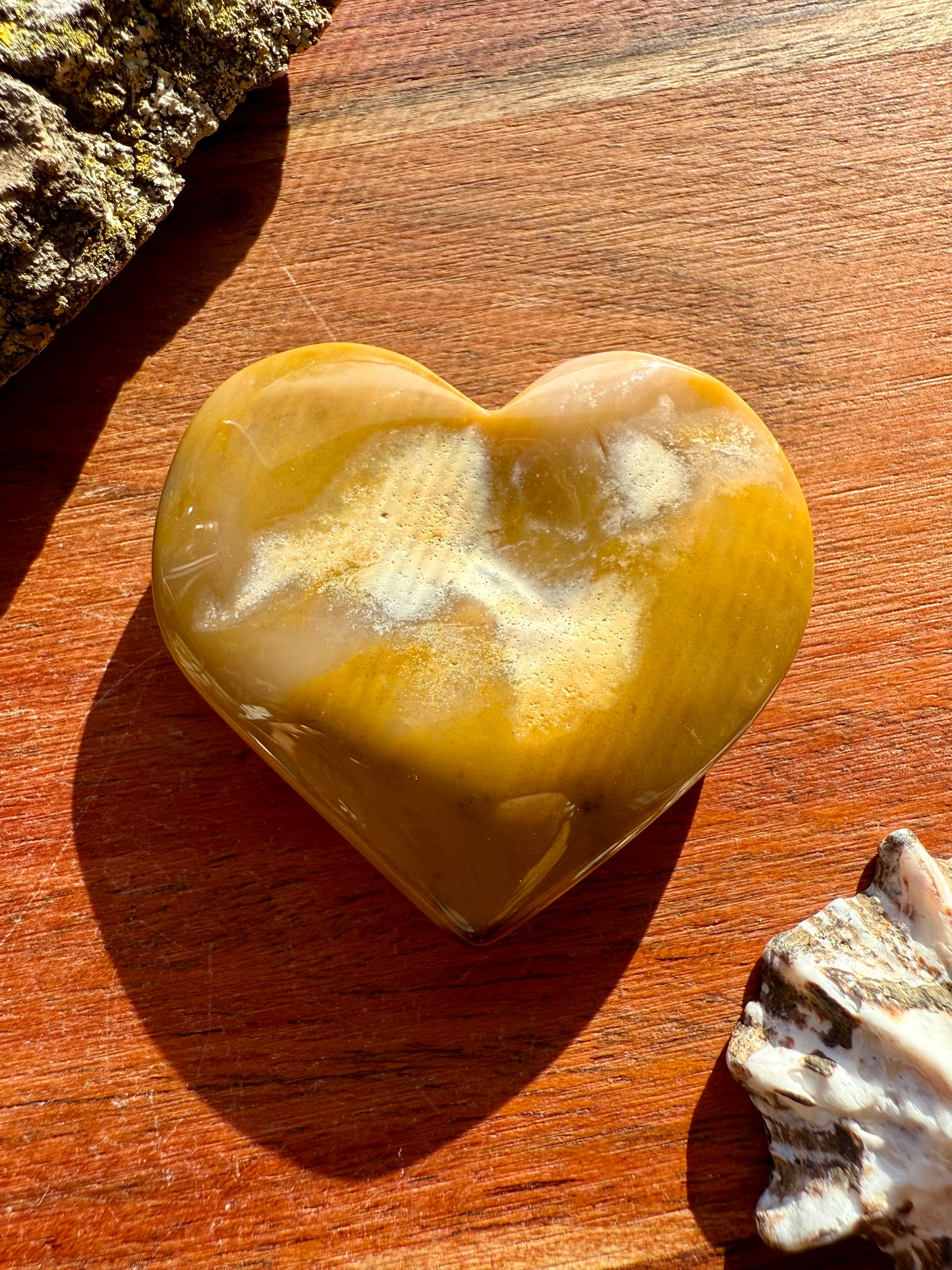 MOOKAITE HEART